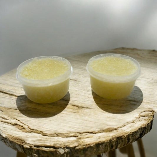 Tea tree lip scrub